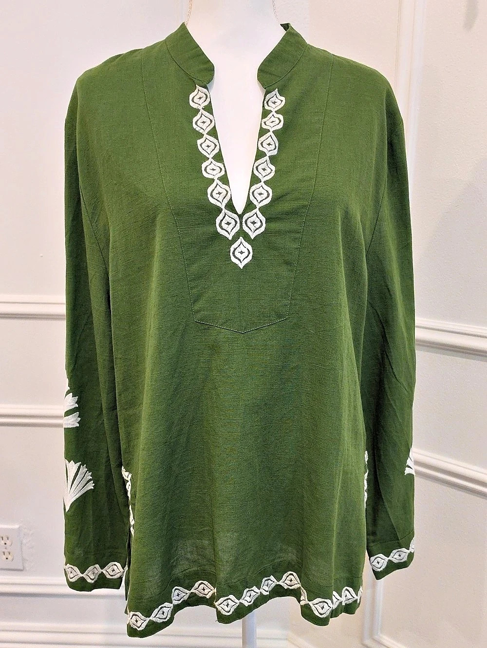 Jude Connally Elyce Embroidered Linen Tunic Top Green & White XL